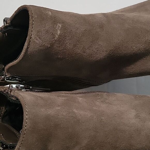 Blondo Stacked Block Heel Suede Boots - Picture 11 of 15